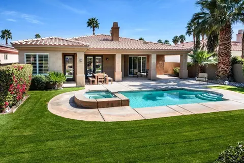 40729 Palm Ct, Palm Desert, CA 92260