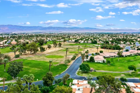 View/Area - 82387 Gregory Ct, Indio, CA 92201 photo 2 of 5