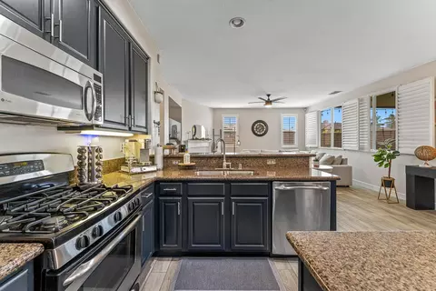 Kitchen - 37883 Grantham St, Indio, CA 92203 photo 2 of 2