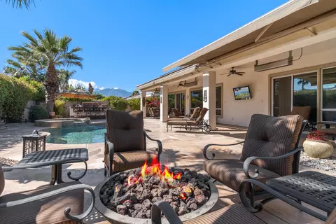74129 Chinook Cir E, Palm Desert, CA 92211