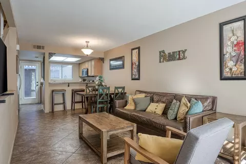 34372 Laura Way, Rancho Mirage, CA 92270