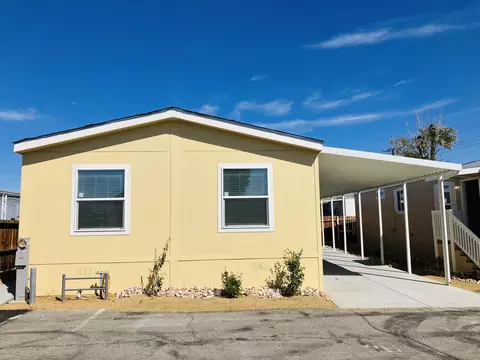 15687 Palm Dr #36, Desert Hot Springs, CA 92240