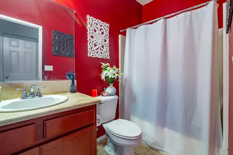 Bath - 82773 Mount Riley Dr, Indio, CA 92203 photo 1 of 4