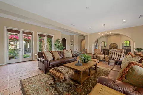 Living - 81913 Contento St, La Quinta, CA 92253 photo 4 of 4