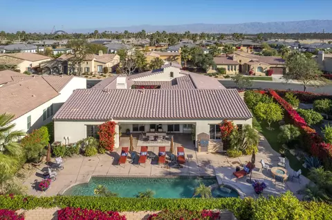 View/Area - 81913 Contento St, La Quinta, CA 92253 photo 4 of 6