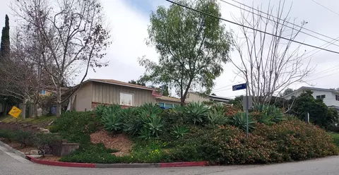 10902 Tujunga Canyon Blvd, Tujunga, CA 91042