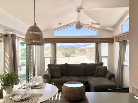 74711 Dillon Rd #SPC 184, Desert Hot Springs, CA 92241