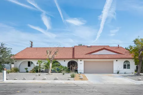 3076 N Farrell Dr, Palm Springs, CA 92262