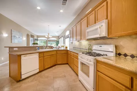 82579 Alda Dr, Indio, CA 92201 photo 11