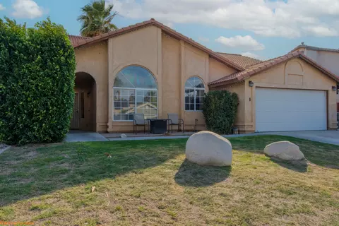 68865 Minerva Rd, Cathedral City, CA 92234