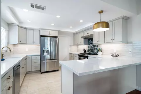 1654 Fairway Cir, Palm Springs, CA 92264