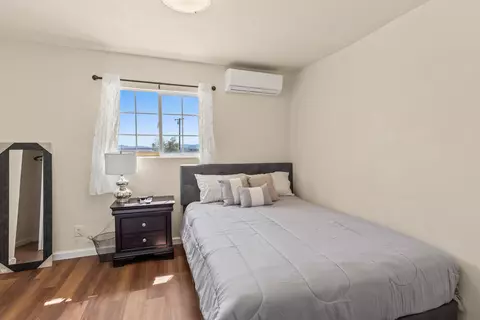 Bedroom - 1284 Mac Rae Rd, Twentynine Palms, CA 92277 photo 5 of 9