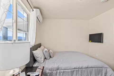 Bedroom - 1284 Mac Rae Rd, Twentynine Palms, CA 92277 photo 6 of 9