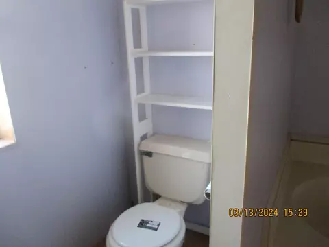 Bath - 2355 Oahu Ln, Thermal, CA 92274 photo 3 of 3