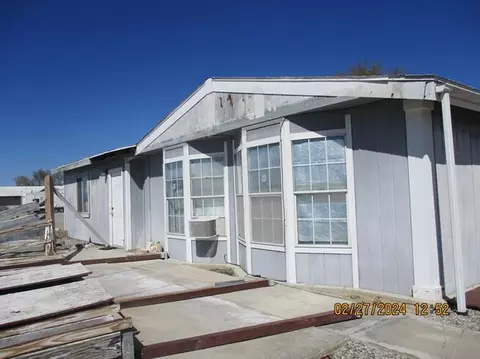 Exterior - 2355 Oahu Ln, Thermal, CA 92274 photo 3 of 3