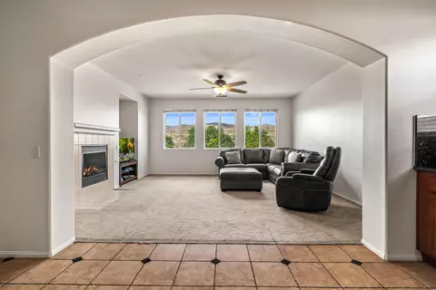 Living - 82832 Mount Riley Dr, Indio, CA 92203 photo 4 of 8