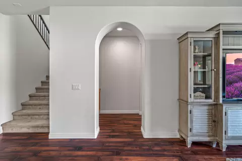 Entry Way - 82832 Mount Riley Dr, Indio, CA 92203 photo 5 of 10