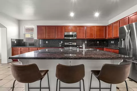 Kitchen - 82832 Mount Riley Dr, Indio, CA 92203 photo 2 of 6