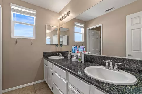 Bath - 82832 Mount Riley Dr, Indio, CA 92203 photo 5 of 6