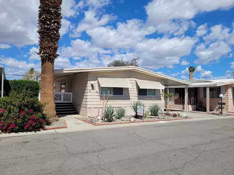 68 Mesa View Dr, Cathedral City, CA 92234