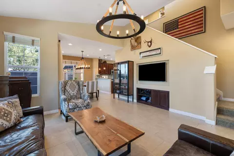 Living - 52155 Desert Spoon Ct, La Quinta, CA 92253 photo 5 of 6