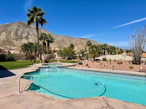 134 Vista Royale, Palm Desert, CA 92260