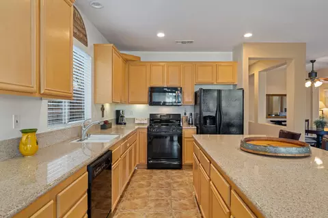 82664 Heston Dr, Indio, CA 92201 photo 29