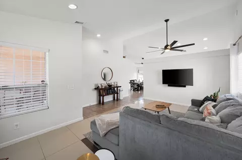 Living - 80415 Suncastle Rd, Indio, CA 92201 photo 6 of 6