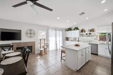 Kitchen - 80415 Suncastle Rd, Indio, CA 92201 photo 2 of 8