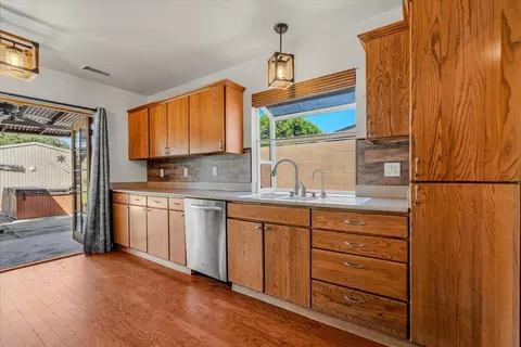 Kitchen - 45237 Lassen Ct, Indio, CA 92201 photo 2 of 5