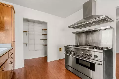 Kitchen - 45237 Lassen Ct, Indio, CA 92201 photo 4 of 5