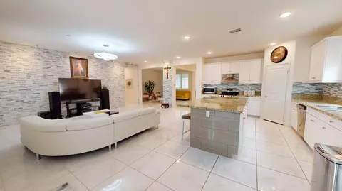 Kitchen - 82956 Wordsworth Ct, Indio, CA 92201 photo 3 of 7