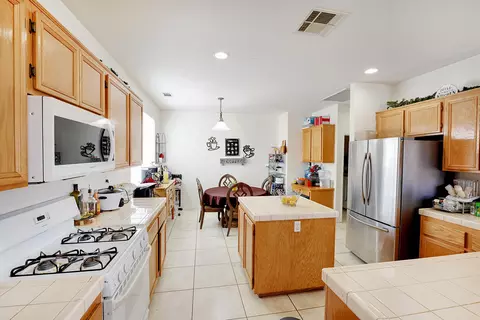 80738 Mountain Mesa Dr, Indio, CA 92201 photo 6