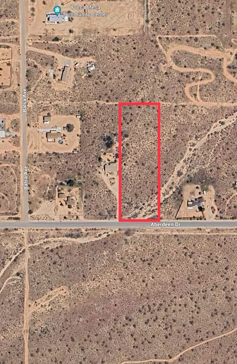 18 Aberdeen Dr, Yucca Valley, CA 92284