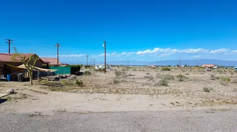 1348 Lynwood St, Thermal, CA 92274