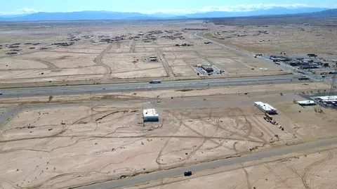 2069 Center St, Thermal, CA 92274