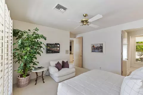 Bedroom - 45490 Apache Rd, Indian Wells, CA 92210 photo 10 of 10