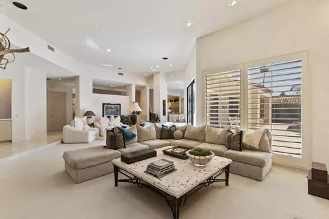 Living - 45490 Apache Rd, Indian Wells, CA 92210 photo 4 of 7