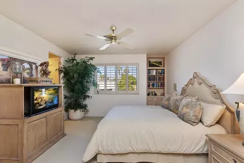Bedroom - 45490 Apache Rd, Indian Wells, CA 92210 photo 5 of 10