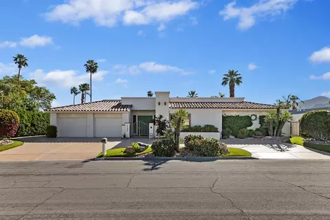 View/Area - 45490 Apache Rd, Indian Wells, CA 92210 photo 2 of 10