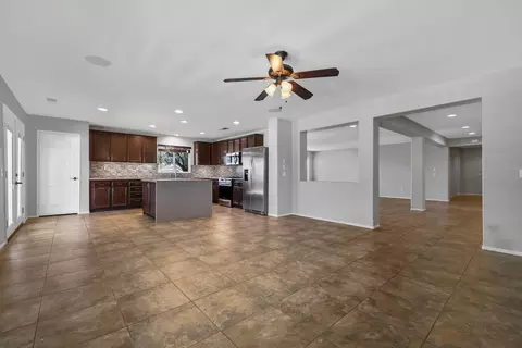 Kitchen - 41447 Noyes Ct, Indio, CA 92203 photo 4 of 4