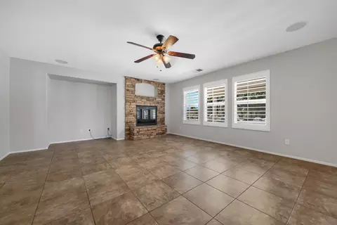 Living - 41447 Noyes Ct, Indio, CA 92203 photo 2 of 4