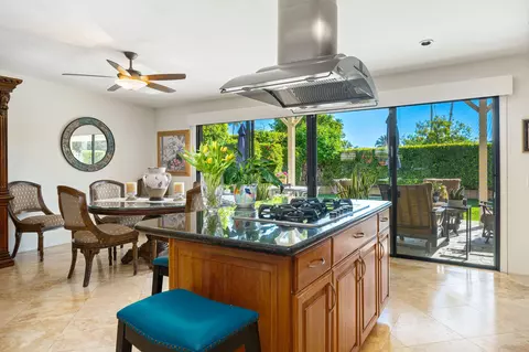 48240 Birdie Way, Palm Desert, CA 92260