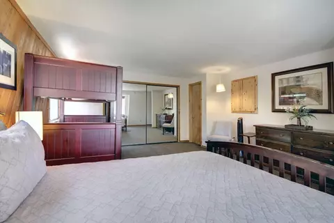 Bedroom - 1332 Flintridge Ave, Big Bear City, CA 92314 photo 2 of 5
