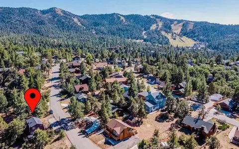 View/Area - 1332 Flintridge Ave, Big Bear City, CA 92314 photo 1 of 3