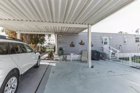 73523 Algonquin Pl, Thousand Palms, CA 92276 photo 3
