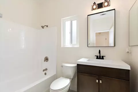 Bath - 31114 Robert Rd, Thousand Palms, CA 92276 photo 4 of 4