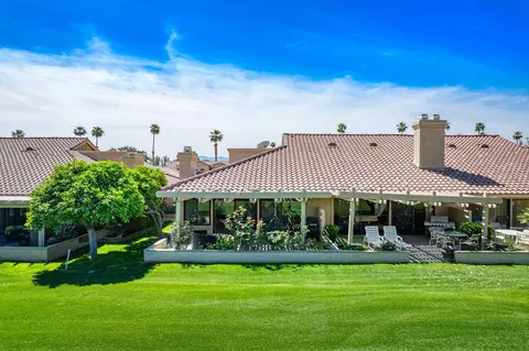 77650 Woodhaven Dr N, Palm Desert, CA 92211