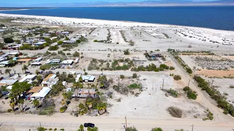 272 Brawley Ave, Thermal, CA 92274