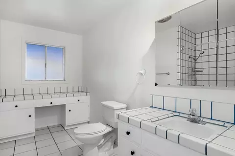 Bath - 57746 Desert Gold Dr, Yucca Valley, CA 92284 photo 3 of 3